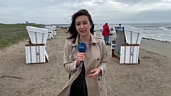 Kate Brady am Strand in Büsum