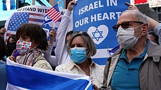 American Jewish groups gather in Times Square in New York, as rallies across America show solidarity with Israel.