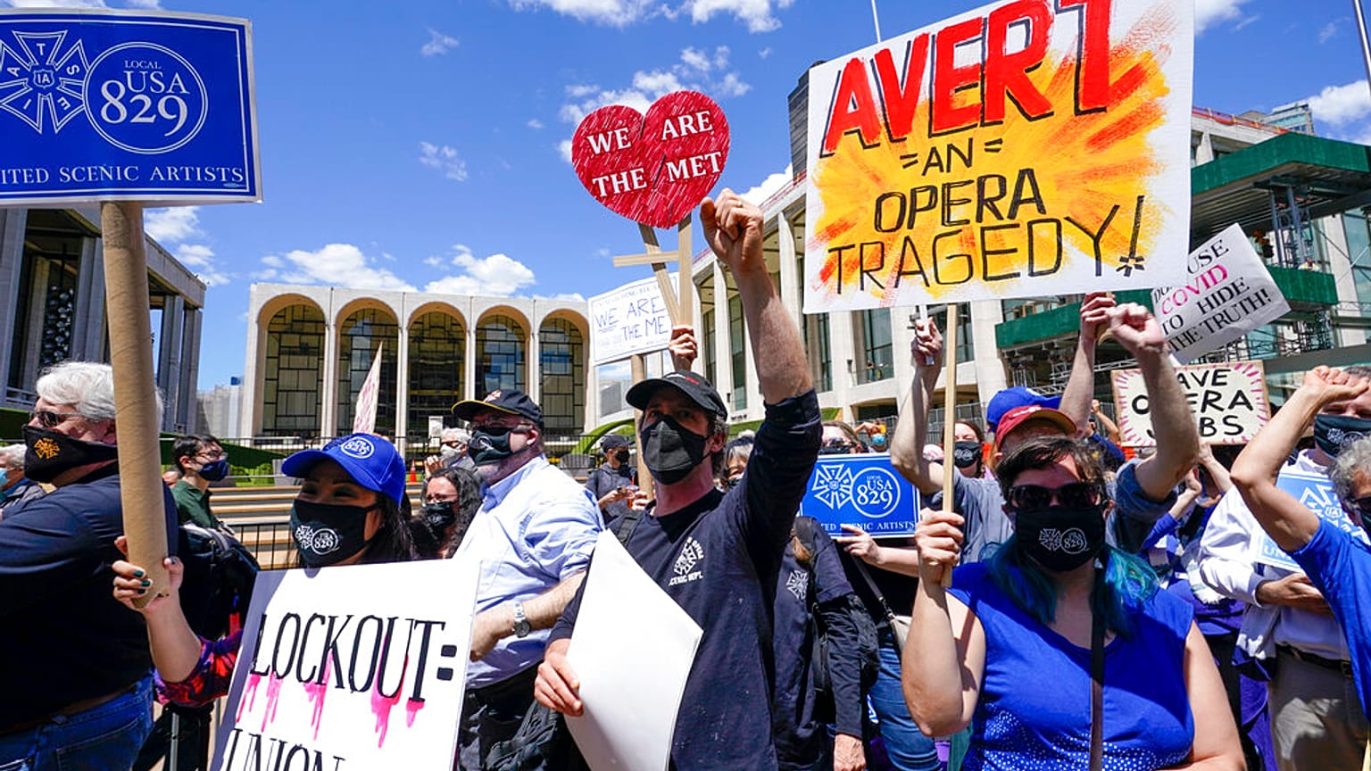 Protesta de los trabajadores de la Ópera Metropolitana de Nueva York 