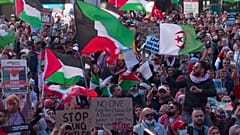 شاهد: الآلاف يتظاهرون في سيدني الأسترالية دعماً للفلسطينيين 
