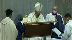 Papst Franziskus: Waffen im Nahen Osten müssen schweigen