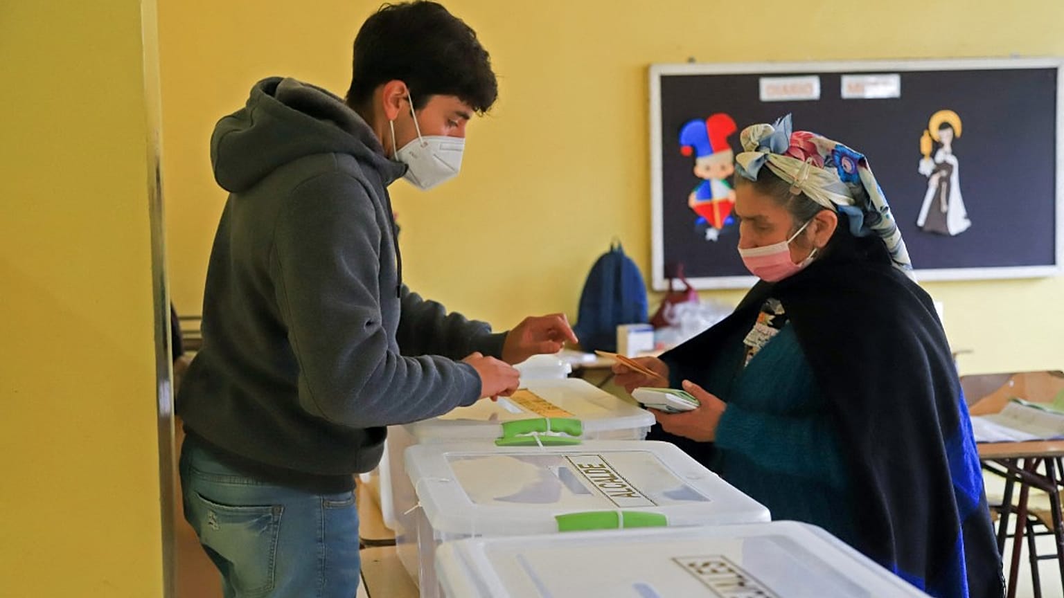 Seul 20,44% des électeurs se sont déplacés samedi pour le premier jour de vote