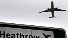 Großbritannien schiebt EU-Bürger ab
