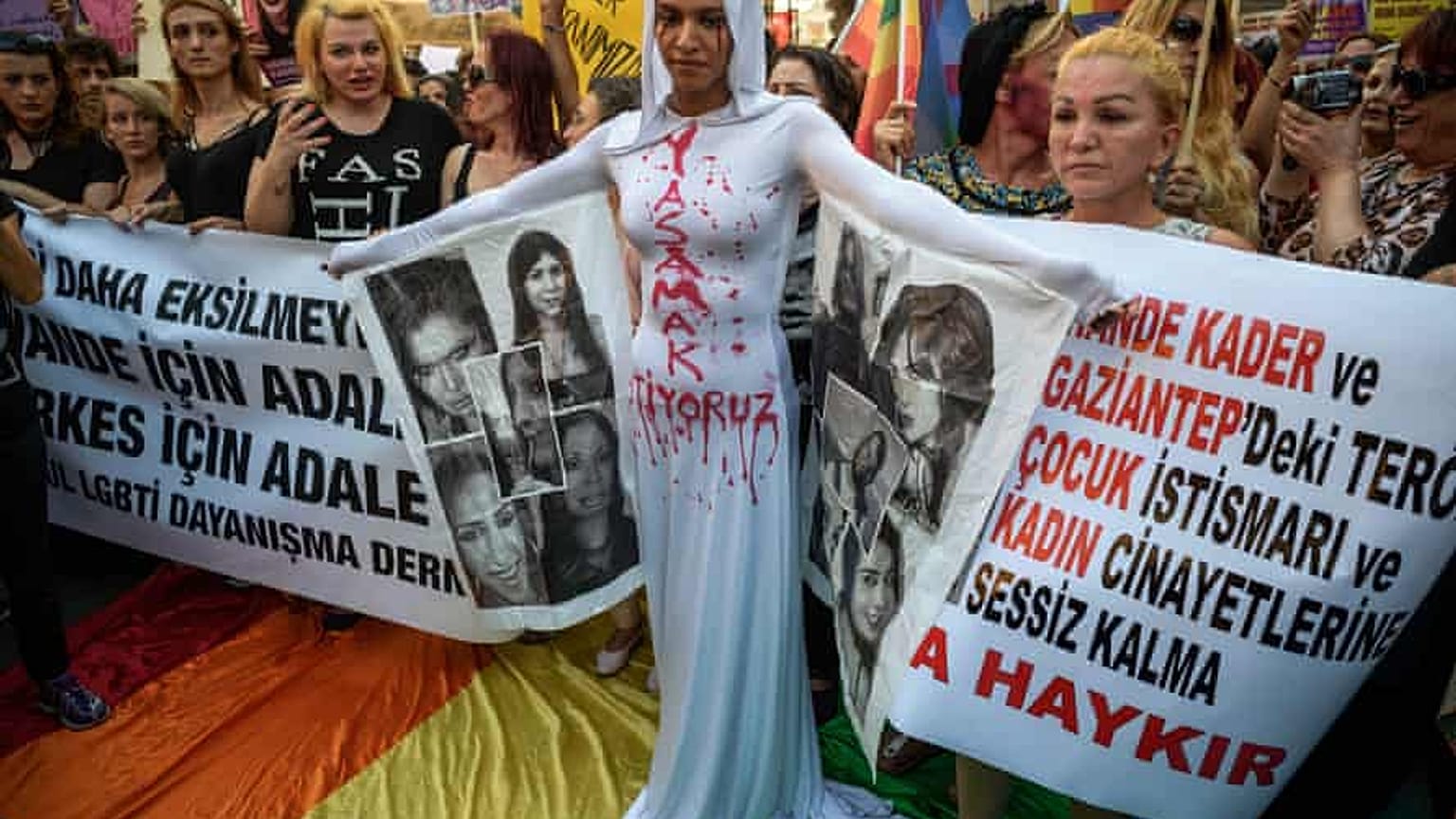 lgbti protestosundan