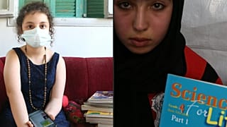 في مخيم للاجئين السوريين في شرق لبنان، يخشي محمد وأخواته الثلاث أن يتركوا المدرسة للعام الثالث على التوالي لأن التعلم عن بعد بعيد المنال