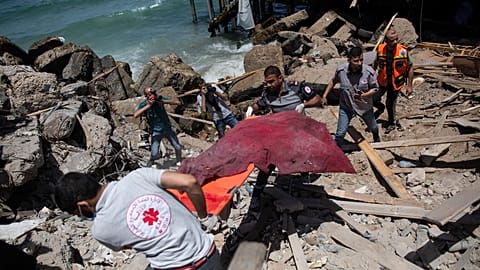 Viel Zerstörung durch heftige israelische Luftangriffe