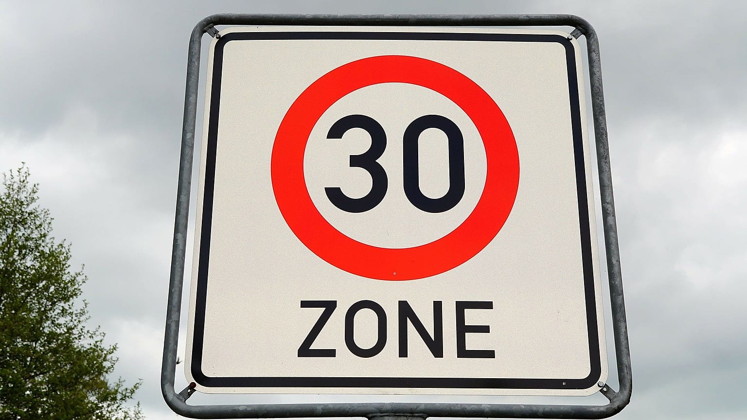 Speed limit zone