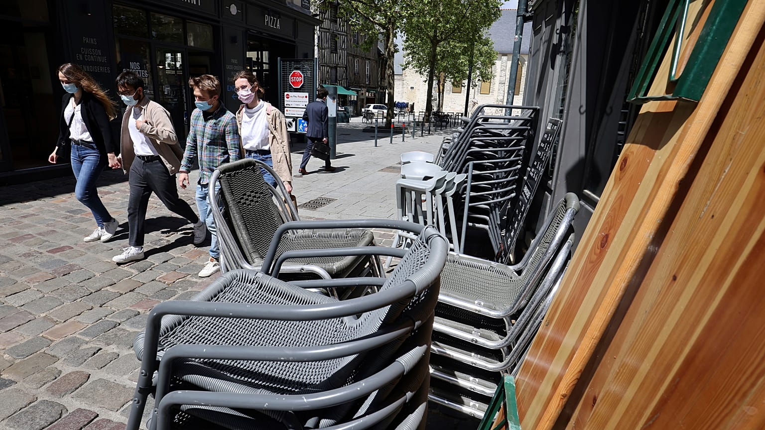 Desconfinamento prossegue em França