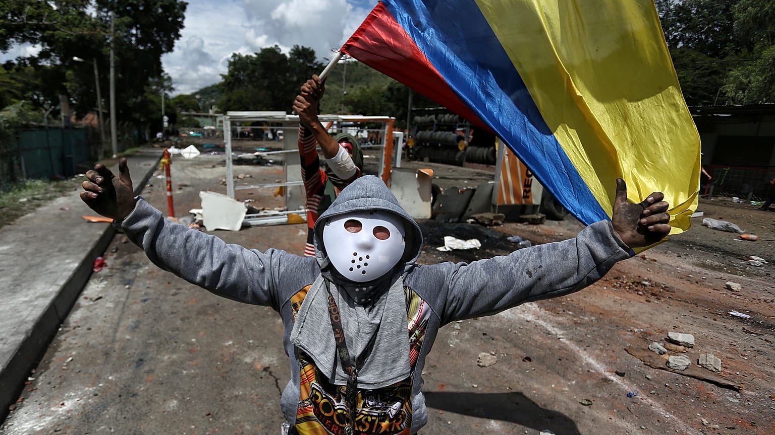 Protesta en Yumbo, cerca de Cali, en el suroeste de Colombia, el martes 18 de mayo