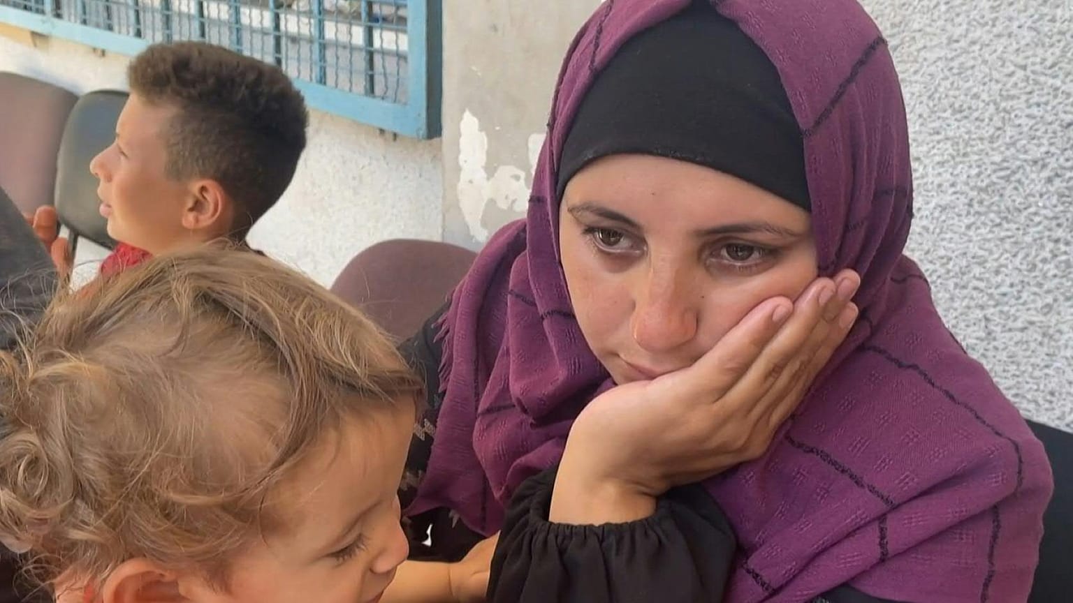 قطاع غزة بين الخوف من القصف الإسرائيلي وخطر فيروس كورونا