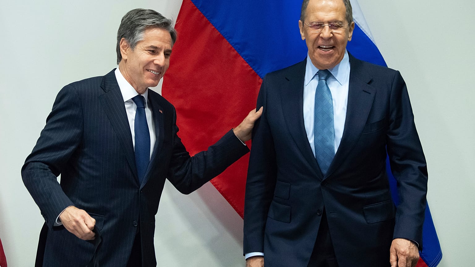 Encontro cordial entre Blinken e Lavrov