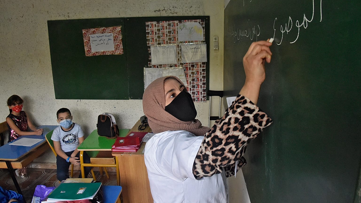  صدمة في الجزائر بعد اعتداء على مدرسات في مسكنهن
