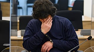 Der Tatverdächtige kurz vor der Urteilsverkündung am OLG Dresden, 21.05.2021