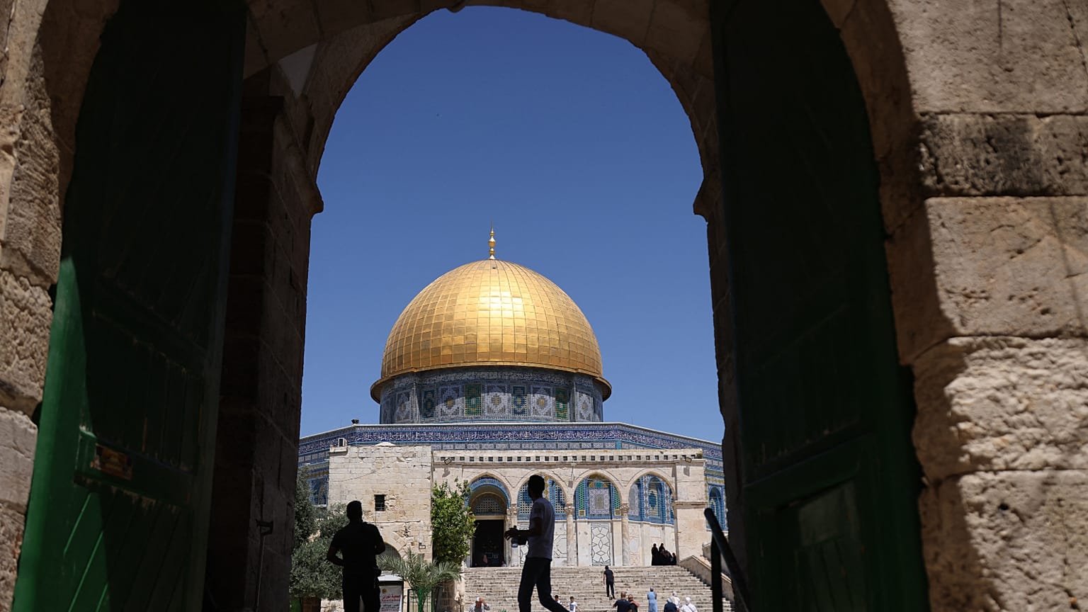 مجمع المسجد الأقصى في القدس، ثالث أقدس مواقع الإسلام.