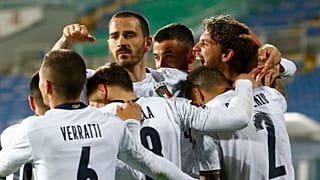 Italy celebrates Manuel Locatelli's goal during their 2022 FIFA World Cup qualifying match against Bulgaria.
