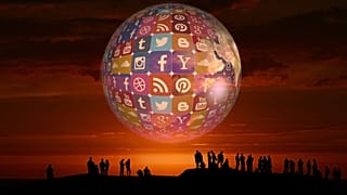 Social media planet