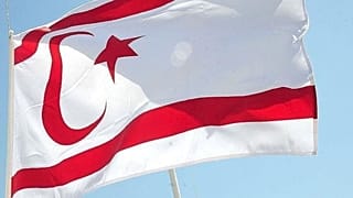 KKTC bayrağı