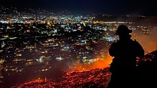 Imagen de un incendio en Santa Bárbara, California (20/05/2021)