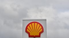 Hollanda'da bir mahkeme petrol devi Shell'in karbondioksit oranlarını düşürmesine hükmetti