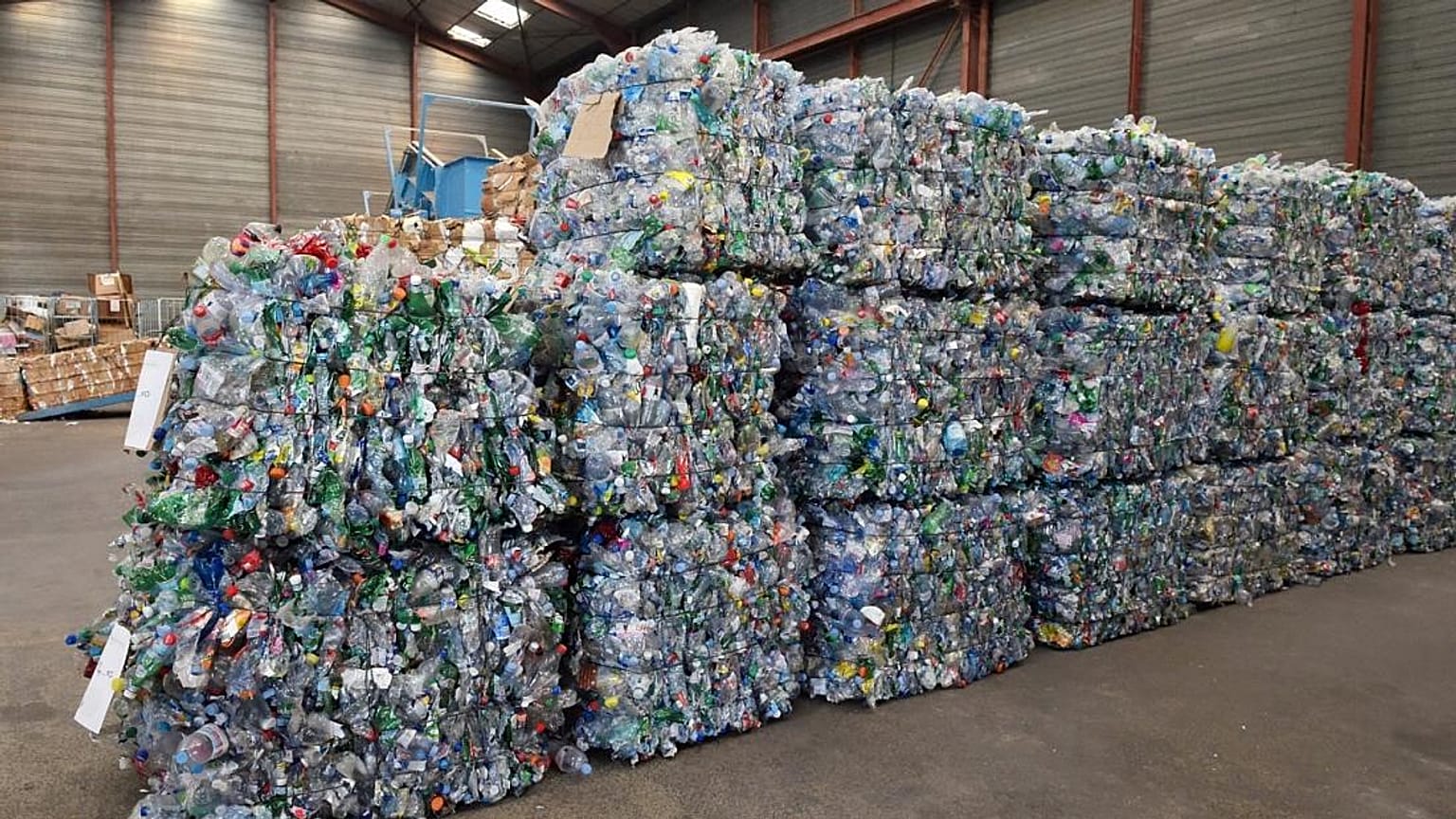 La plastica monouso è tradizionalmente più difficile da riciclare