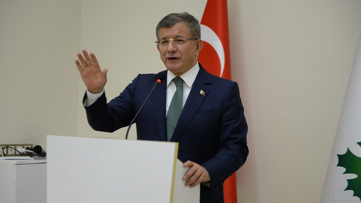 Gelecek Partisi Genel Başkanı Ahmet Davutoğlu