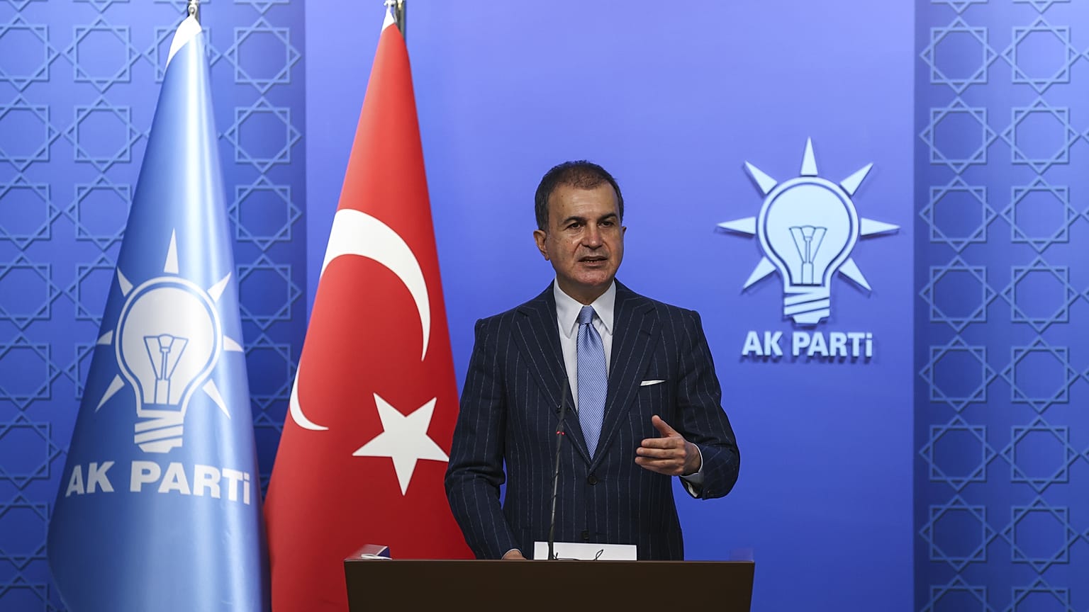 AK Parti Sözcüsü Ömer Çelik
