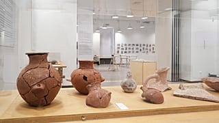 «Δες απέναντι. Έναν οικισμό στην Κέρο 4.500 χρόνια πριν»