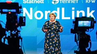 Erna Solberg bei der Eröffnung von Nordlink