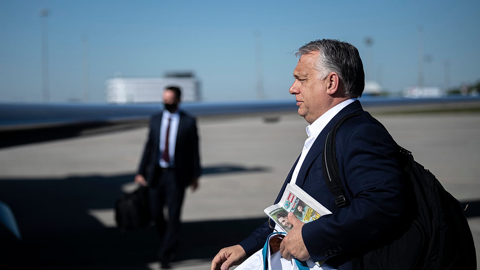 Orbán Viktor londoni látogatására indul