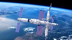 La primera nave de aprovisionamiento Tianzhou 2 se acopla a la estación espacial china