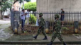 El presidente Iván Duque anunció el viernes el despliegue de fuerzas militares en Cali que ha sido el epicentro de semanas de protestas cada vez más violentas.