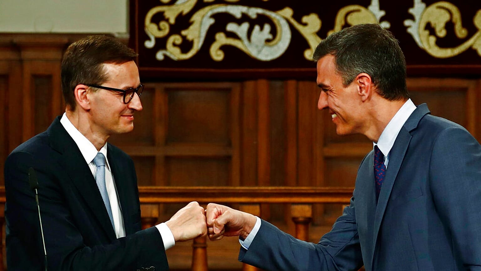 Los jefes de Gobierno polaco, Mateus Morawiecki, y español, Pedro Sánchez
