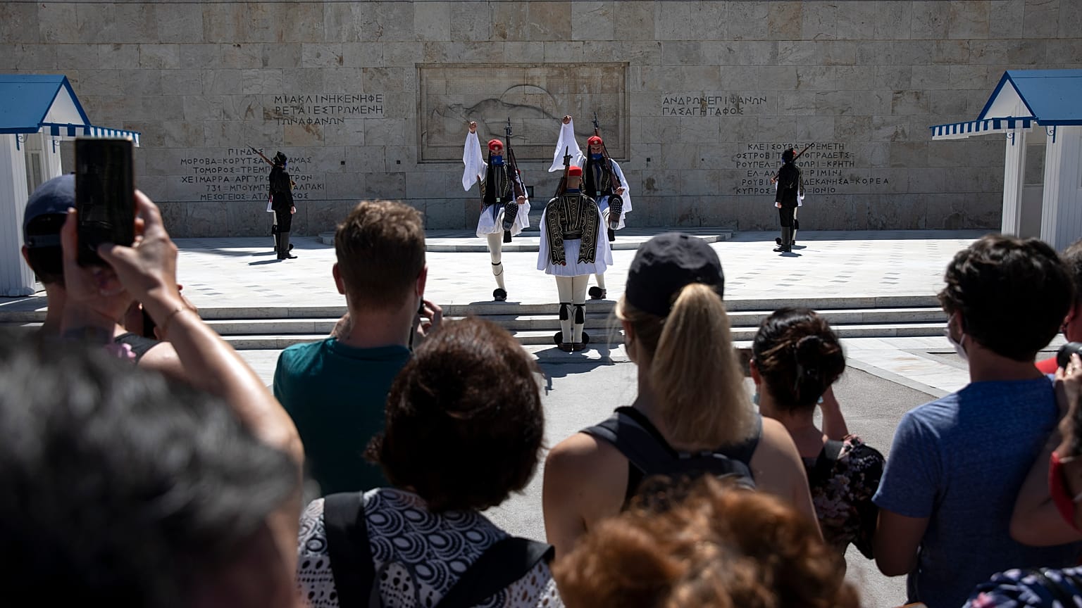 Greece virus outbreak