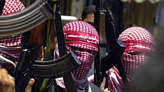 مسلحون من كتائب أبو علي مصطفى الجناح العسكري للجبهة الشعبية لتحرير فلسطين في خانيونس جنوب قطاع غزة. 21/08/2002