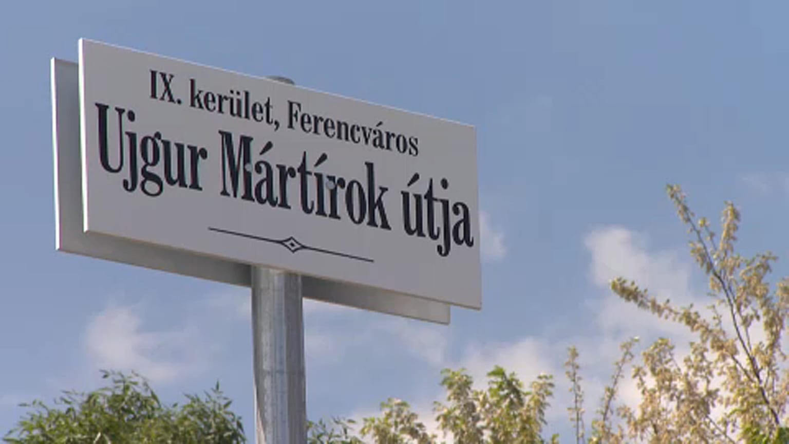 Utcák az épülő Fudan körül