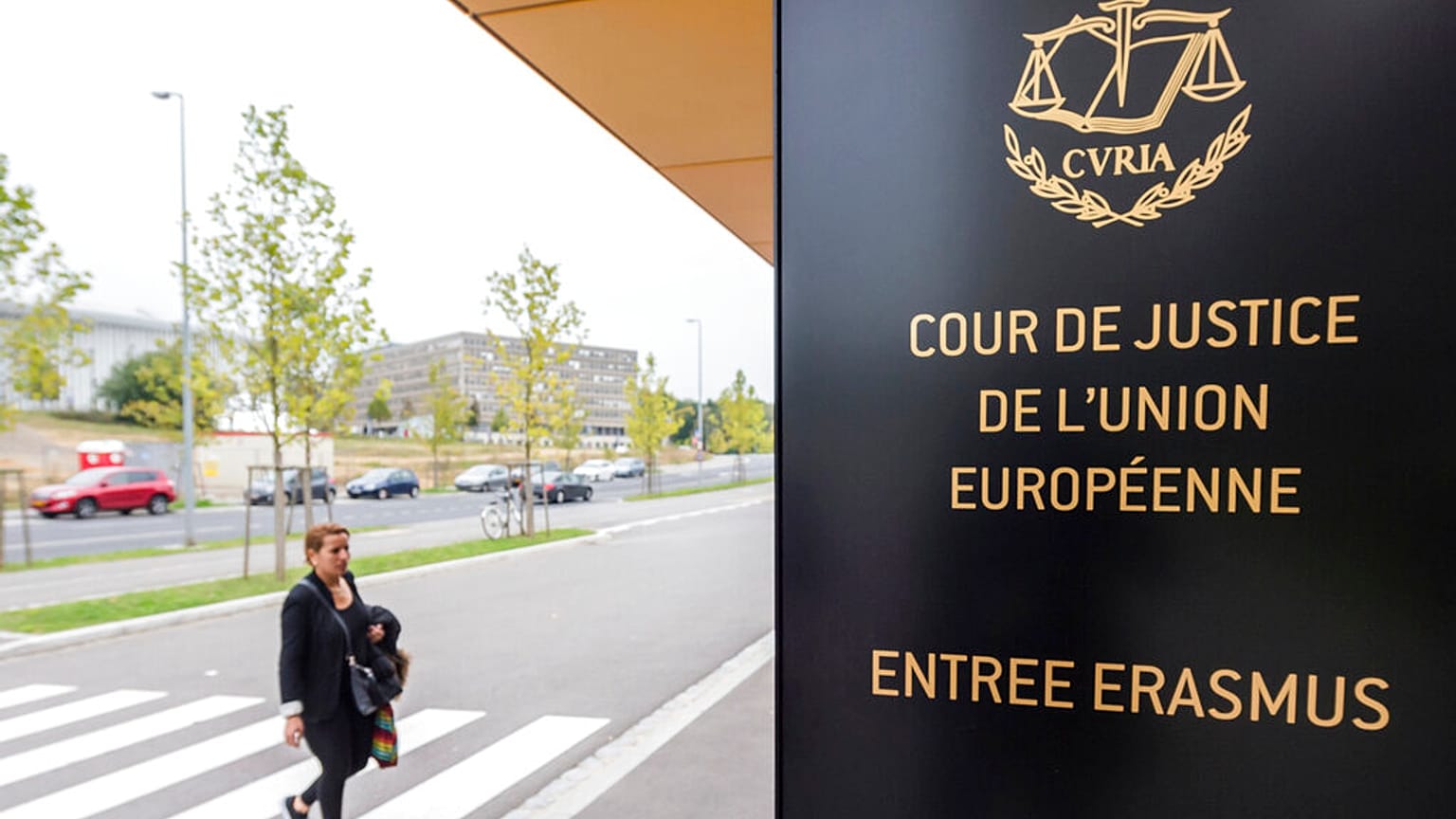 La justicia europea da la razón a la Eurocámara 