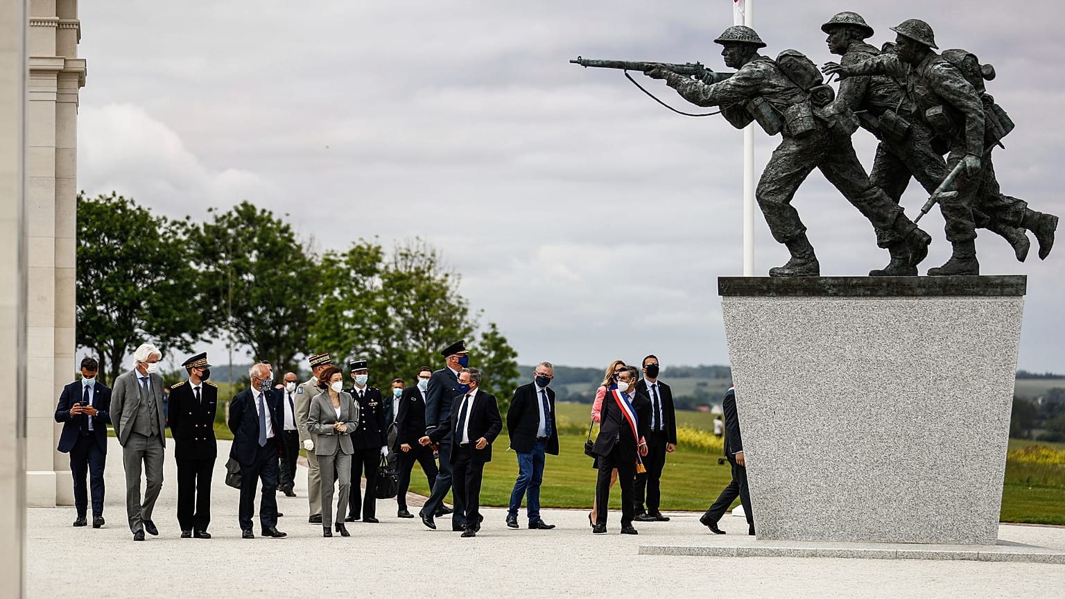 Inauguración del Memorial Británico de Normandía, en Ver-sur-Mer, Francia, el domingo 6 de junio de 2021