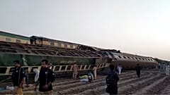 تصادف دو قطار در جنوب پاکستان