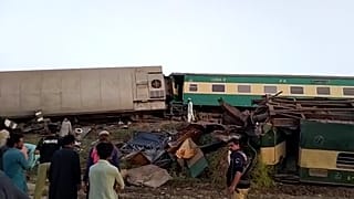 Pakistan train accident