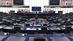 Ein wenig genervt: Europarlament erstmals seit Corona-Pandemie wieder in Straßburg