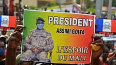 Mali coup leader Assimi Goita sworn in as transitional president