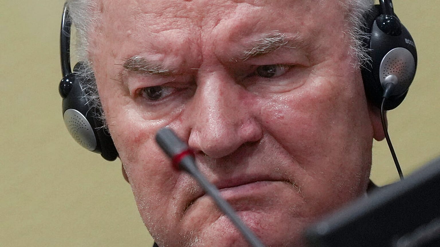Ratko Mladic at the UN's Yugoslav war crimes tribunal in The Hague, Netherlands