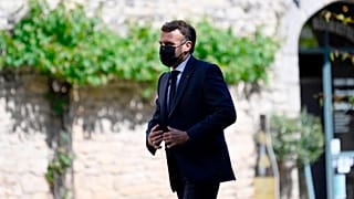 Франция: пощечина президенту Макрону
