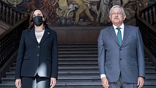 Μία "ειλικρινή" συζήτηση με τον Μεξικανό πρόεδρο είχε η αντιπρόεδρος των ΗΠΑ Κάμαλα Χάρις