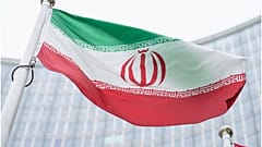 إيران قوة إقليمية كبرى تواجه صعوبات اقتصادية