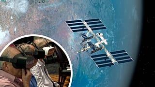 Seniors in Florida are taking virtual reality enabled tours in a bid to improve their emotional well-being