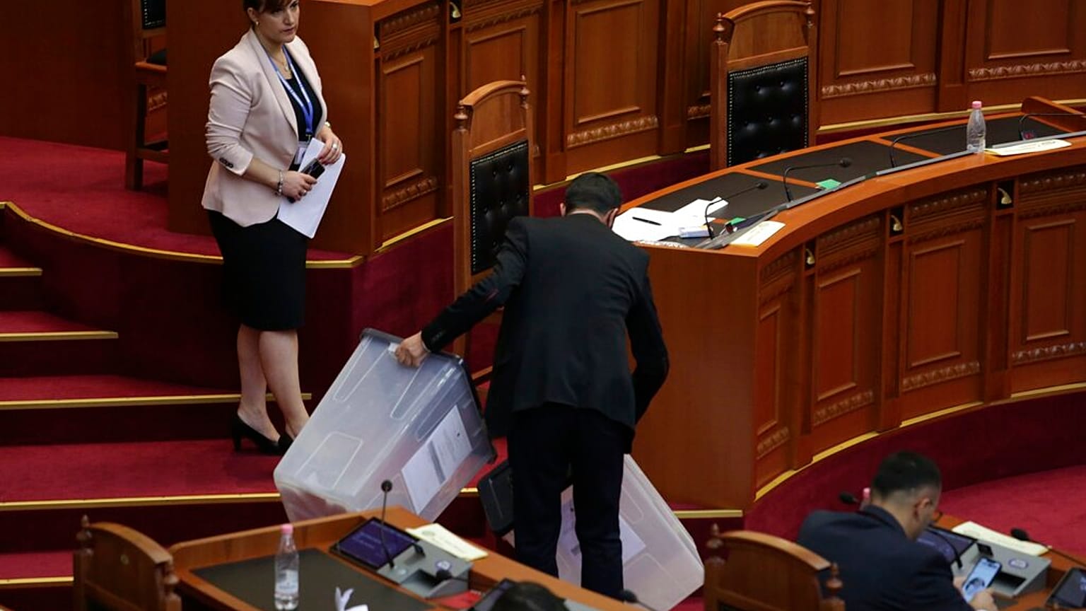 Im Parlament von Albanien in Tirana