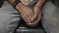 Hindistan'da bir çocuk işçi