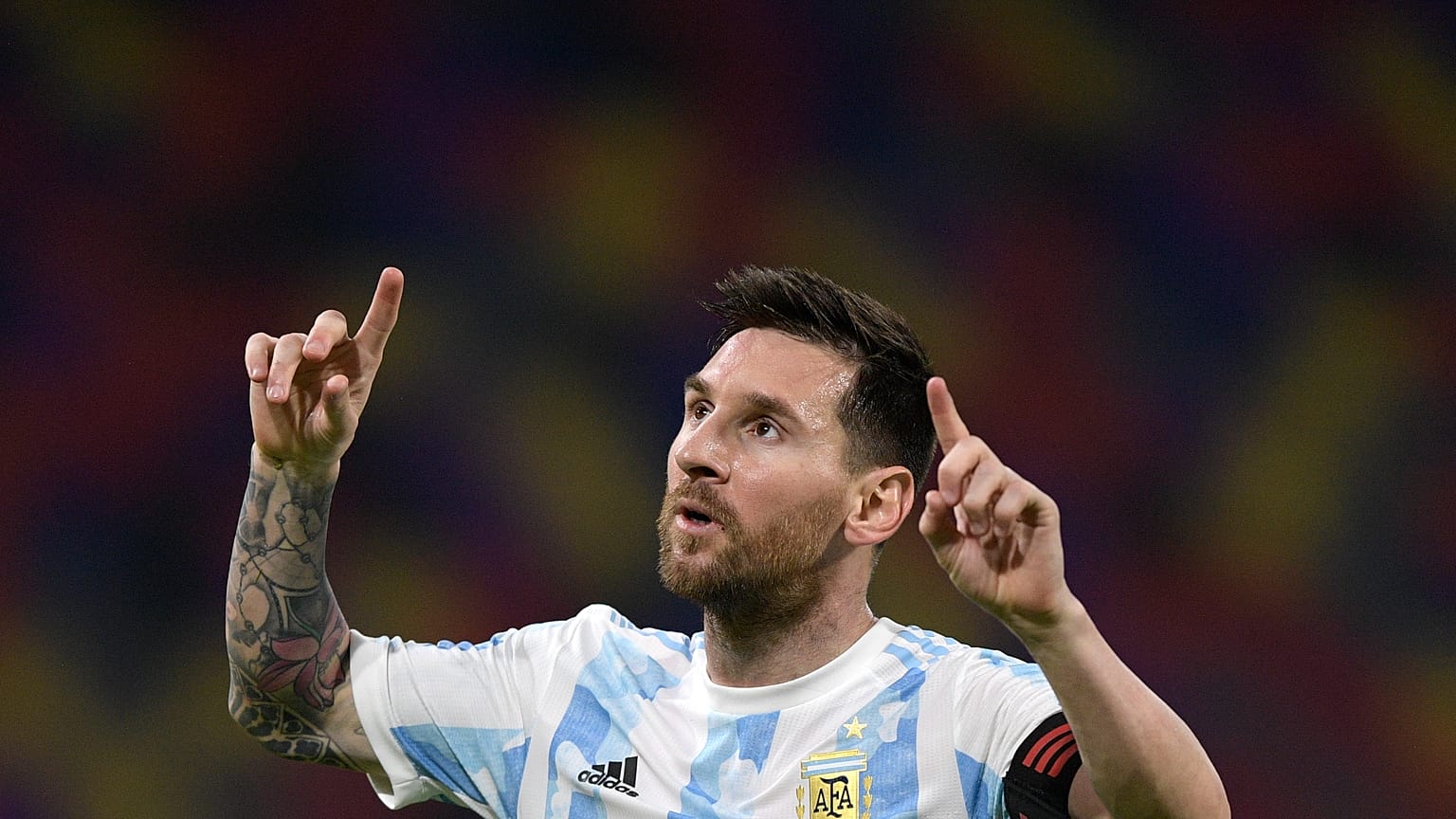 ليونيل ميسي كابنت منتخب الأرجنيتن ولاعب نادي برشلونة الإسباني. 03/06/2021
