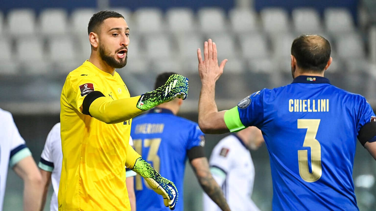 Le gardien italien Gianluigi Donnarumma et le défenseur Giorgio Chiellini